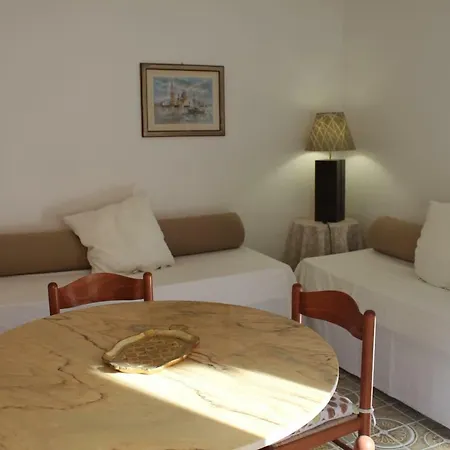 Apartament Anemone *